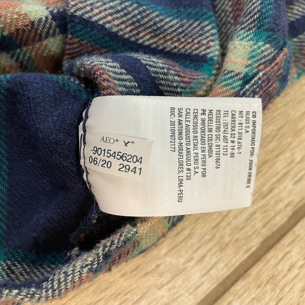 American Eagle Hooded Flannel Shirt Women’s Small Blue Green Plaid Button Front - Picture 7 of 7